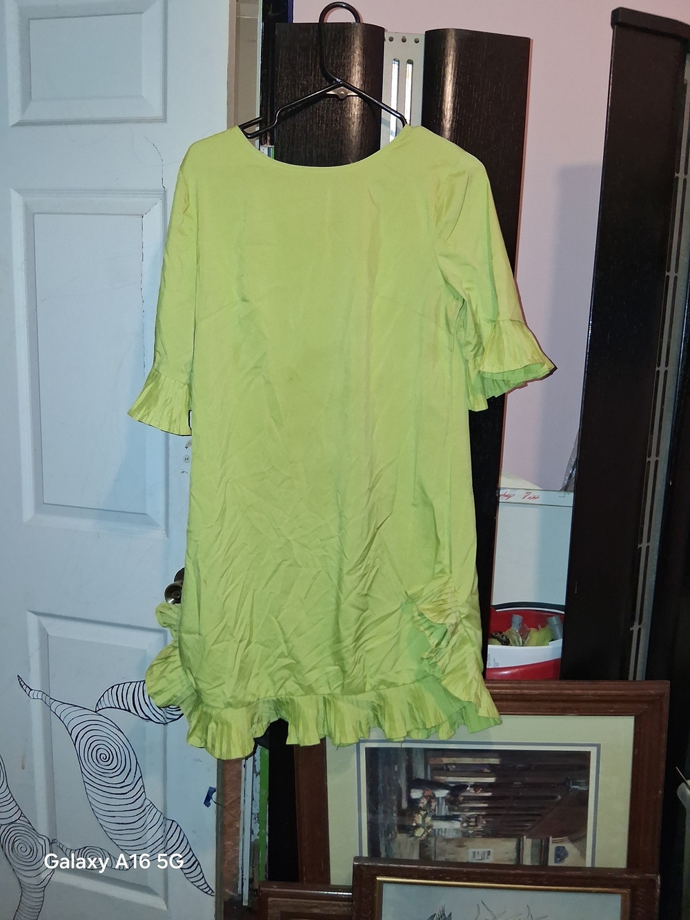 Women’s Lime Green Ruffle Hem Short Dress